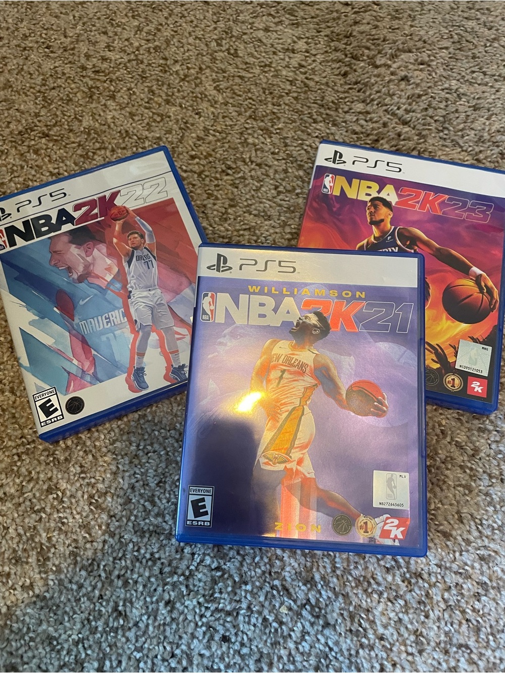 Sony PS5 NBA 2K21 Game Case with Purple Coverv it for 3 different games